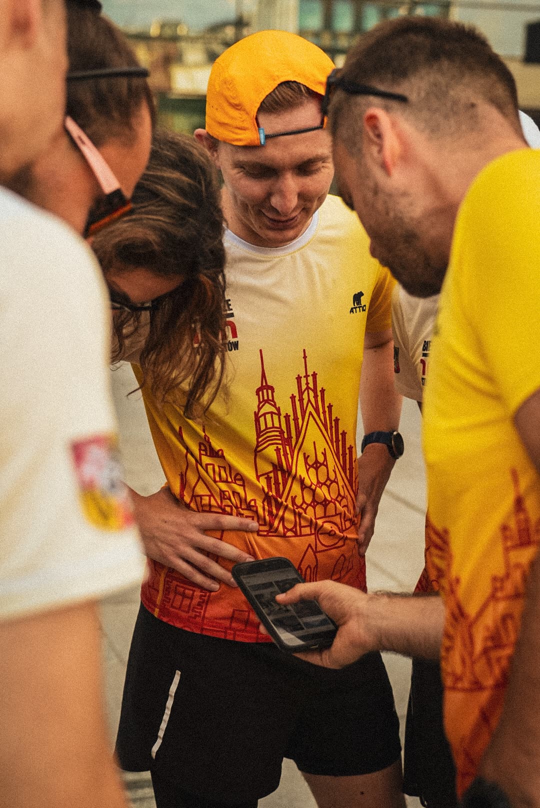 Biegacze Stu Mostów group photo